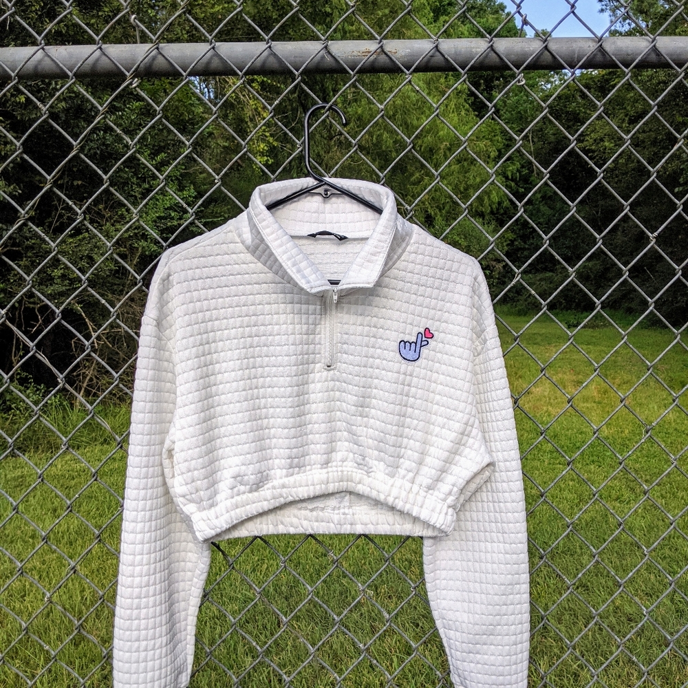 💛Long sleeve turtle neck crop top with patch💛